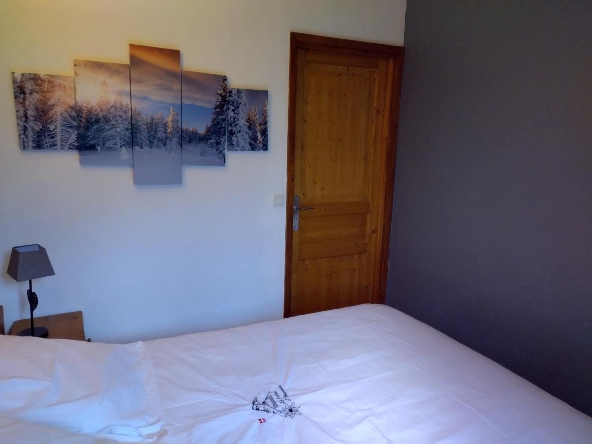 Chalet La Ferme D'Henriette, A Samoëns Habitación foto